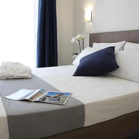 Hotel Arena 3*