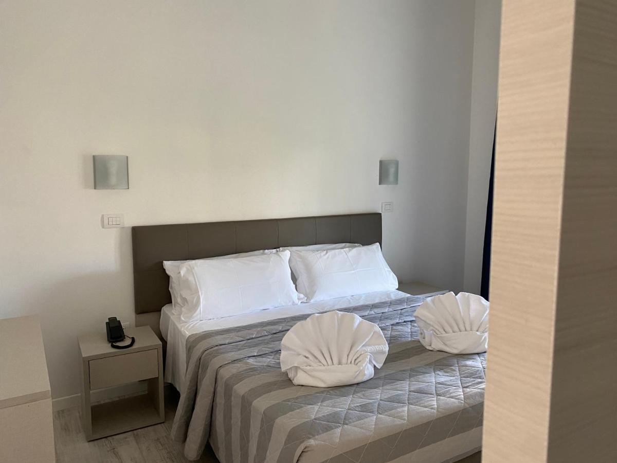 Arena Hotel 3*