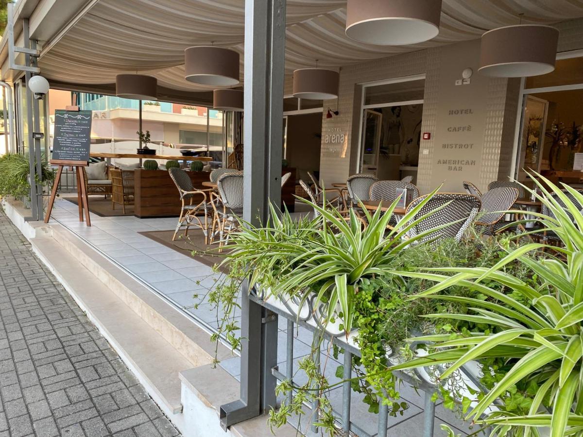 Arena Hotel